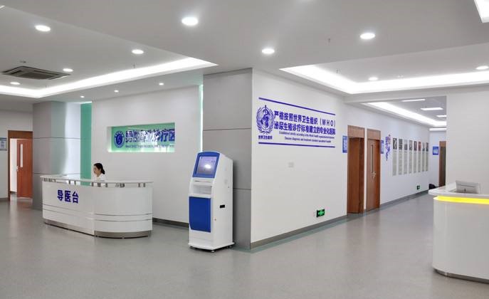 在冬季醫院塑料地板施工中應注意這些要點